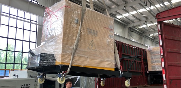 華全移動靜音柴油發電機組項目整裝下線，發貨啦